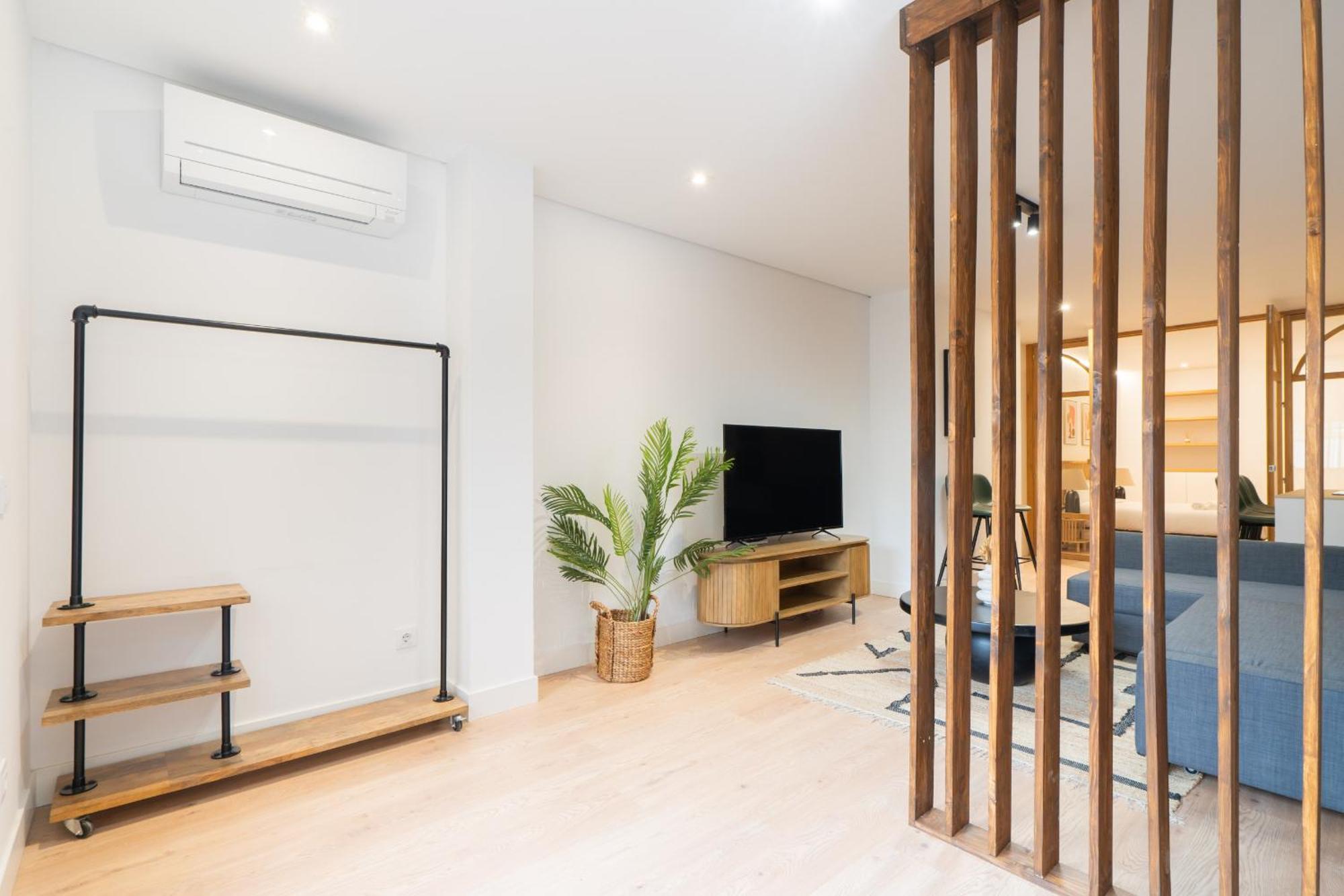 Apartamento Reformado De Lujo En Gran Via Leilighet Madrid Eksteriør bilde